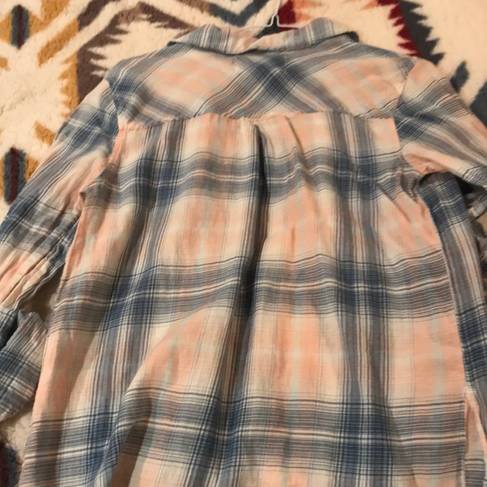 Button up - Picture 4 of 5